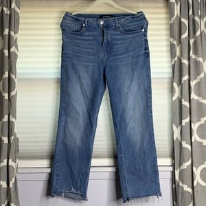 Express crop/high rise jeans size 8 worn once